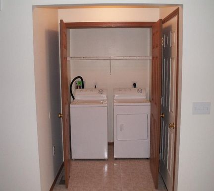 2nd image of 108 Brookside Dr Unit A