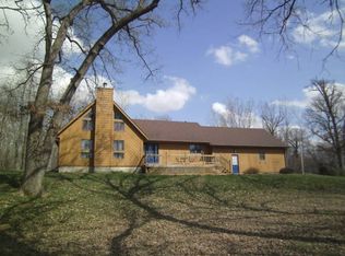 1615 Cedar Muscatine Rd, Wilton, IA 52778
