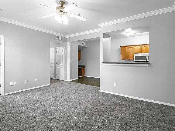 Living Room and Kitchen Highland Pointe of Maumelle