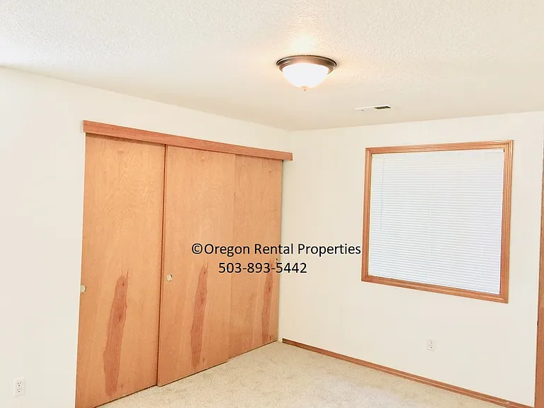 8108 SE Knight St #1 — Photo 18