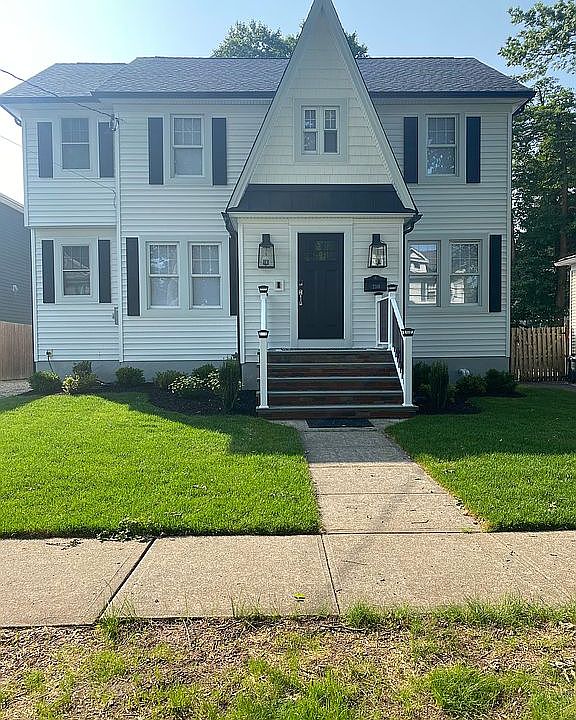 2nd image of 2316 Coles Ave