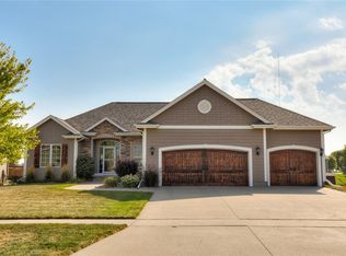 1729 Ashwood Dr SW, Altoona, IA 50009