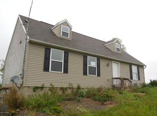 74 Gardners Ln, Winfield, PA 17889