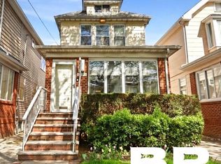 1121 E 32nd St, Brooklyn, NY 11210