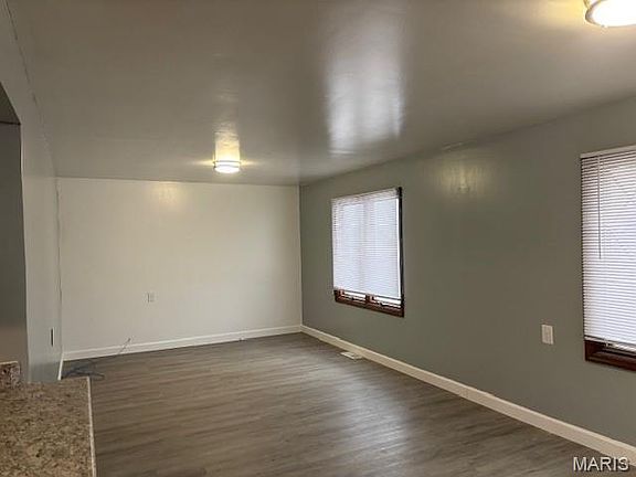 4th image of 1250 Admiral Dr