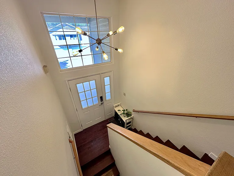 716 Eloise Ave #B — Photo 9