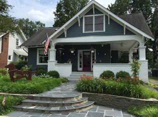 16 Cedar St, Alexandria, VA 22301