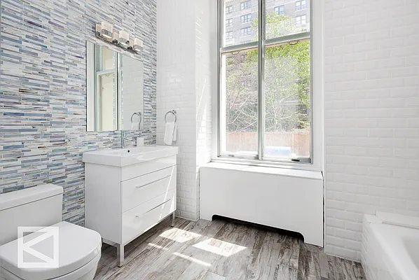 Sold by Douglas Elliman | media 20