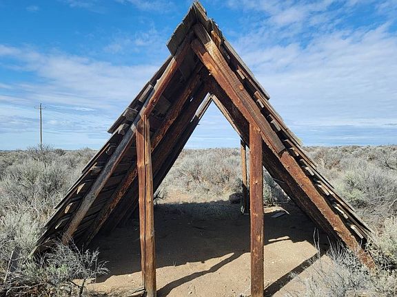 2nd image of Tl1200 Campbell Rd