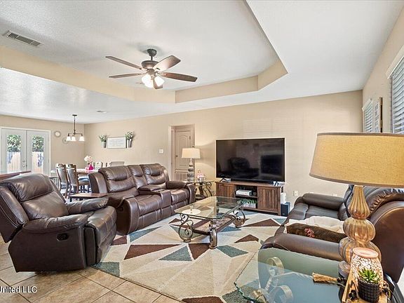 4th image of 2819 Villa Venezia Ct