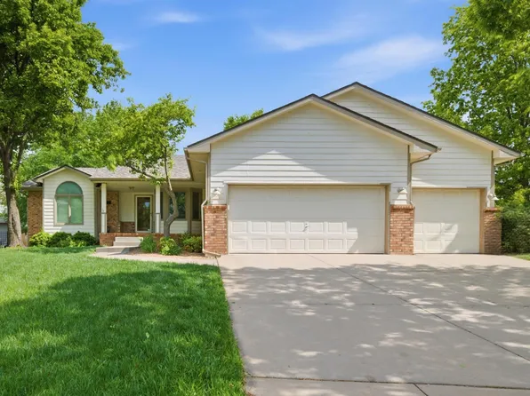 9414 W Sterling Ct, Wichita, KS 67205