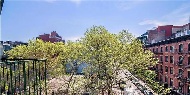 Rented by WIRE International Realty | media 13