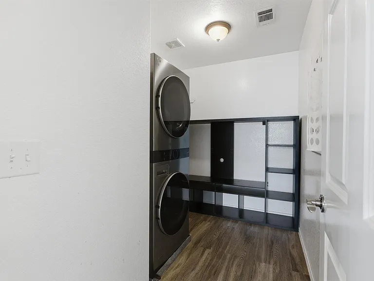 5718 Savanna Pasture Rd — Photo 33