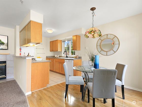 5th image of 1255 NE 152nd Street #10