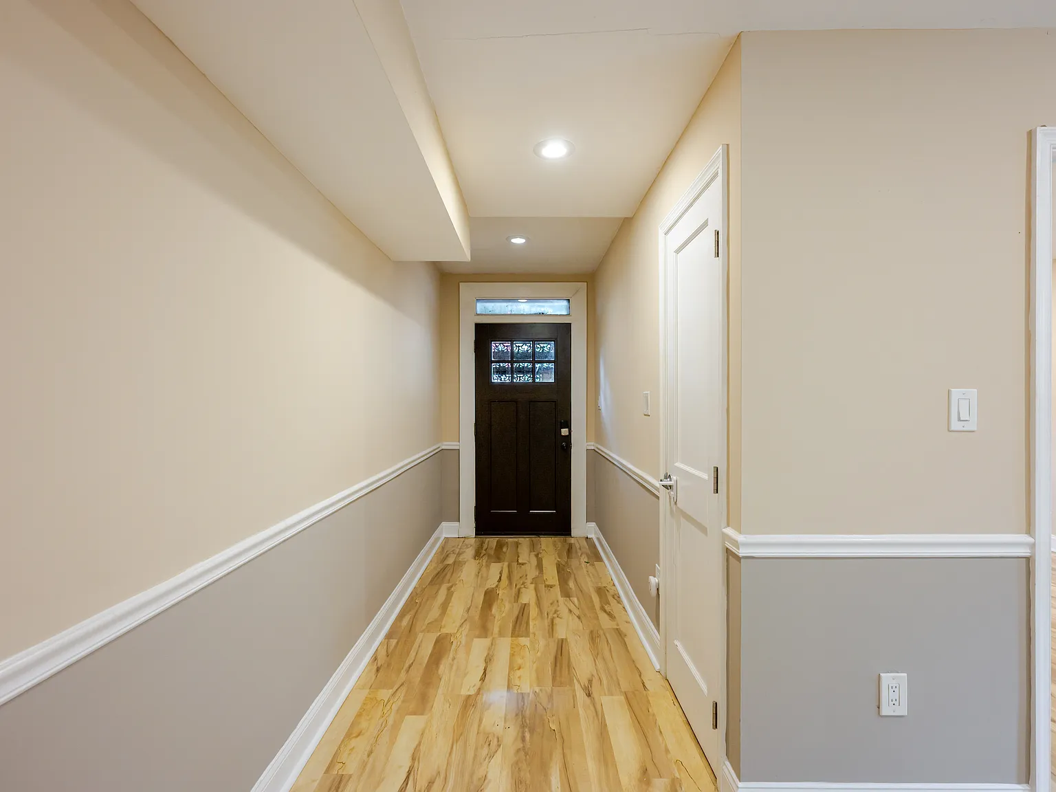 1 bed, $2,225 — Photo 4