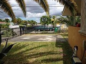 2nd image of 1091 NW 195th St