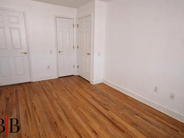 1039 East 86th Street image 11 of 22