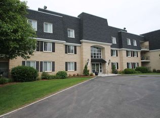 5548 Spring Brook Rd APT 208, Rockford, IL