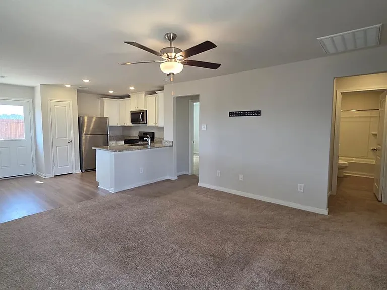 16374 Sweet Grove Dr — Photo 16