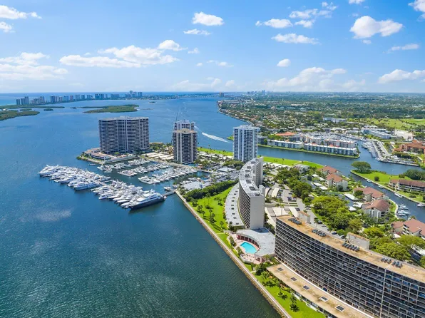 134 Lakeshore Drive #316, North Palm Beach, FL 33408