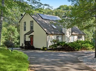 24 Lincoln St, Sag Harbor, NY 11963