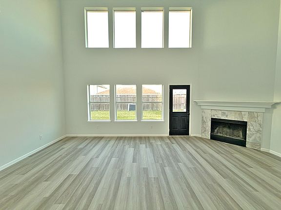 5th image of 5415 Coast Line St