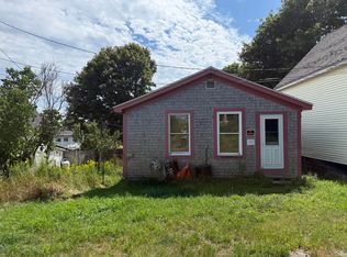 20 Boynton St, Eastport, ME 04631
