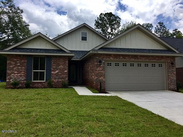 1st image of 10446 Roundhill Dr
