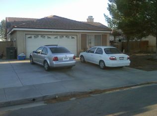 3118 Old Country Ave, Rosamond, CA 93560