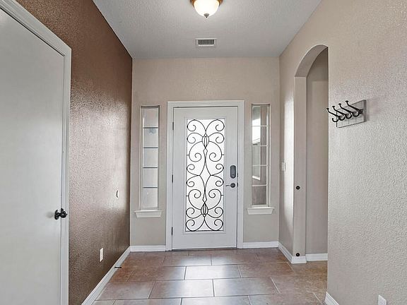4th image of 2237 Leafy Point Pl