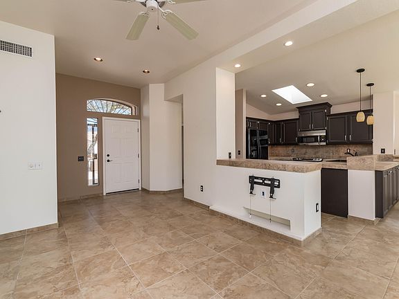 3rd image of 13611 N Tom Ryans Way