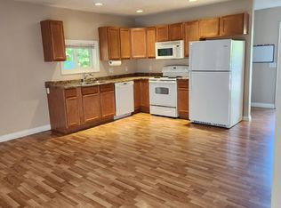 1079 Oak Terrace Dr, Traverse City, MI 49686