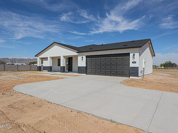 5th image of 2928 N 192ND Drive