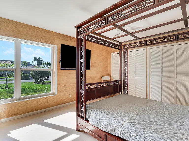 13760 Sand Crane Dr — Photo 40