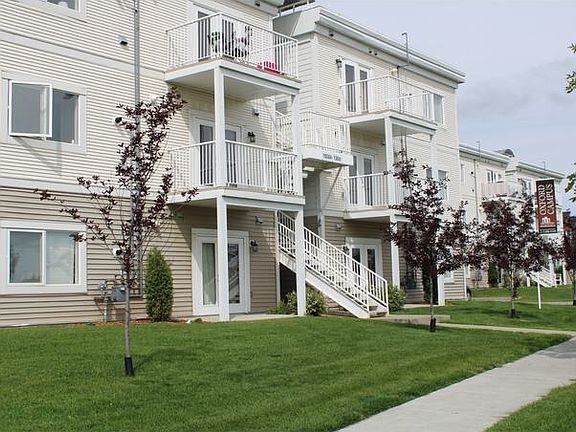2nd image of 16516 130th St NW
