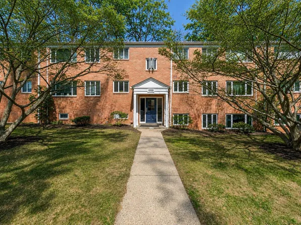 10500 Montrose Ave APT 203, Bethesda, MD 20814