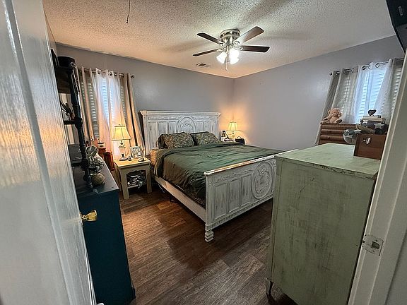 3rd image of 335 Bud Hardy Rd SE