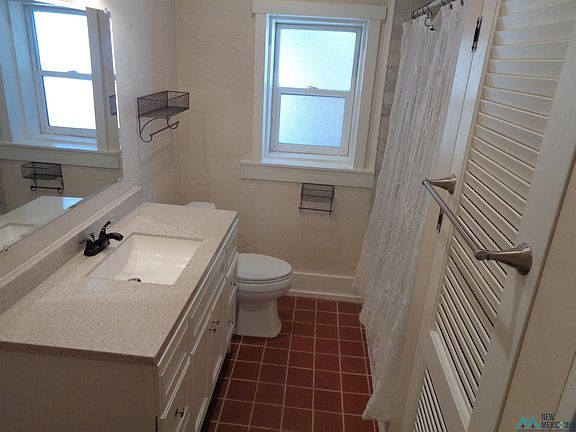5th image of 613 N Halagueno St
