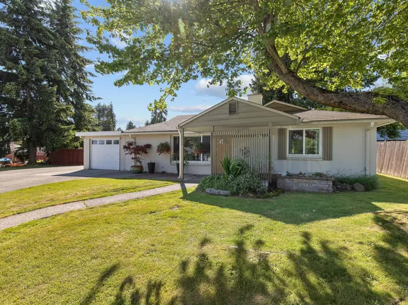 23108 La Pierre Dr, Mountlake Terrace, WA 98043