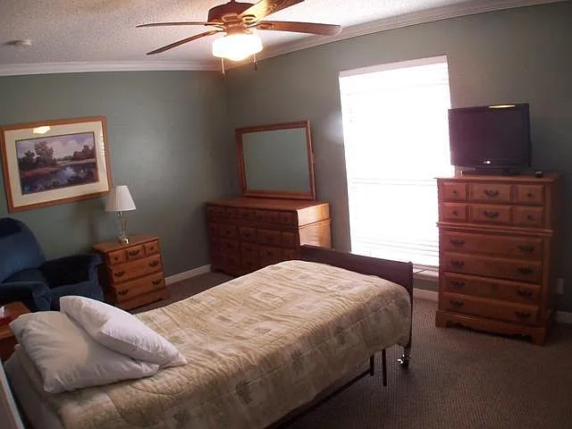 1633 Charles Owens Dr — Photo 9