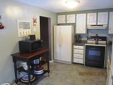 4th image of 37 Ashwood Ave
