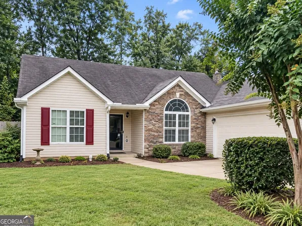 551 Walton Dr, Social Circle, GA 30025
