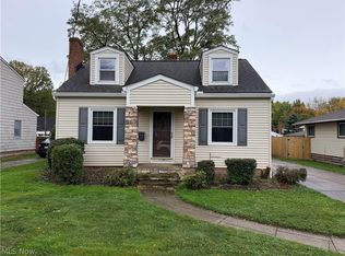 23481 Clifford Dr, North Olmsted, OH 44070