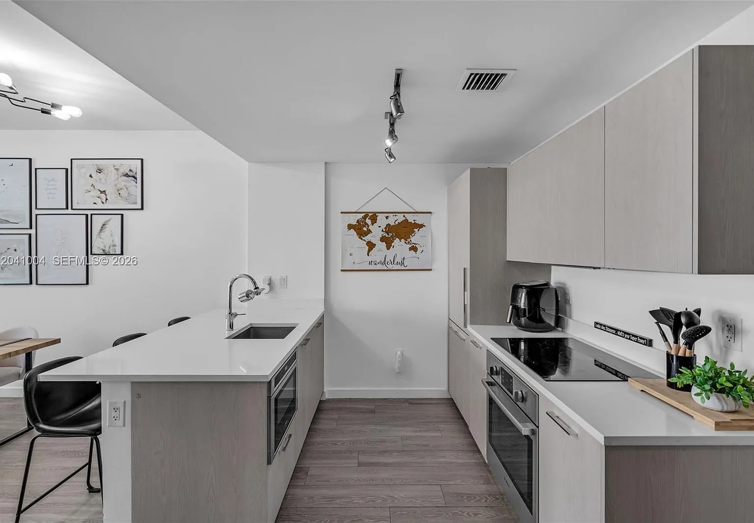 Paraiso Bayviews Condo — Photo 4