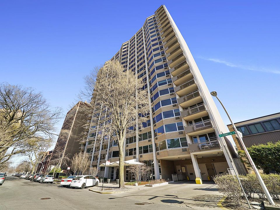 1st image of 555 W Cornelia Ave APT 1408