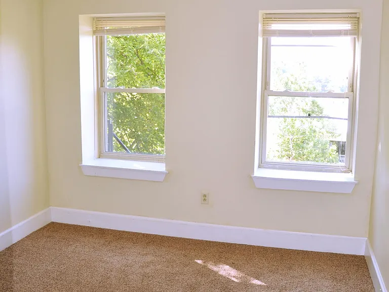 445 W McMicken Ave #2R — Photo 13