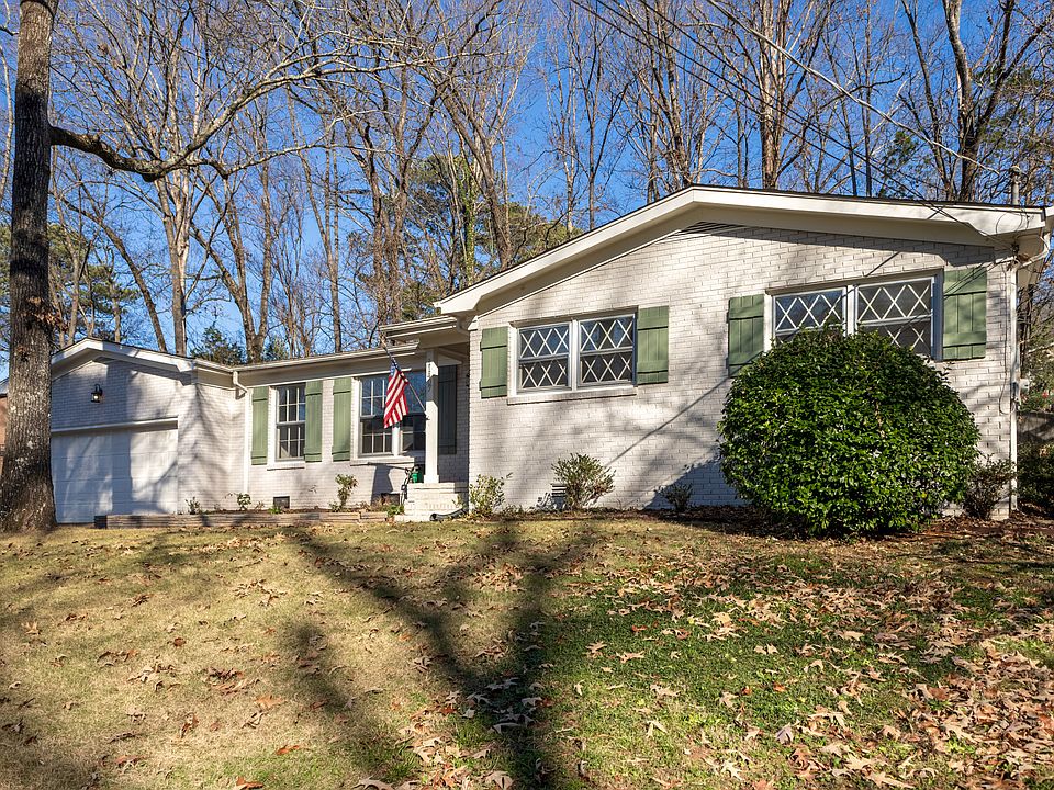 1st image of 11407 Woodcrest Dr SE