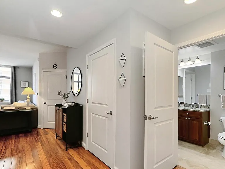 11990 Market St #908 — Photo 10