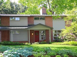 1514 Hillcrest Rd, Lancaster, PA 17603