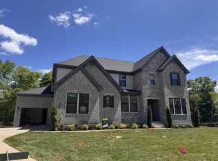 5924 Luke Ct, Arrington, TN 37014